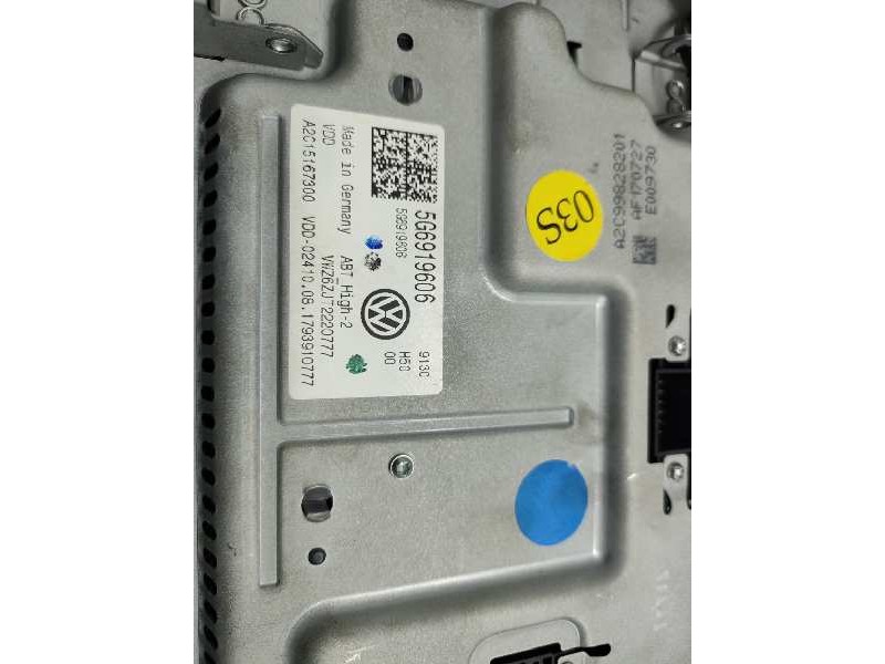 Recambio de pantalla multifuncion para volkswagen passat lim. (3g2) referencia OEM IAM 5G6919606  