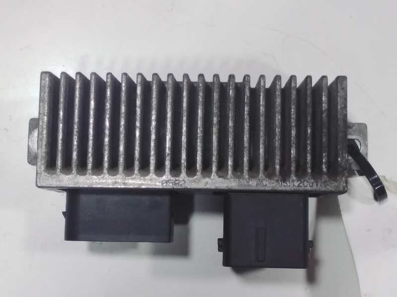 Recambio de caja precalentamiento para renault master bus l3h2 3,8t referencia OEM IAM   