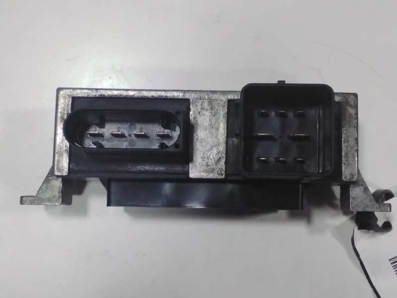 Recambio de caja precalentamiento para renault master bus l3h2 3,8t referencia OEM IAM   