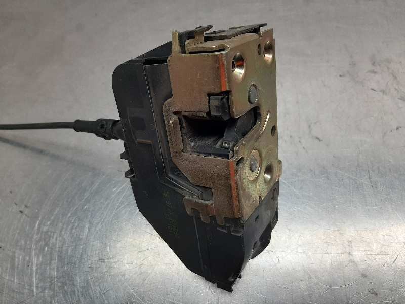 Recambio de cerradura puerta delantera izquierda para renault scenic ii confort authentique referencia OEM IAM 8200119122  