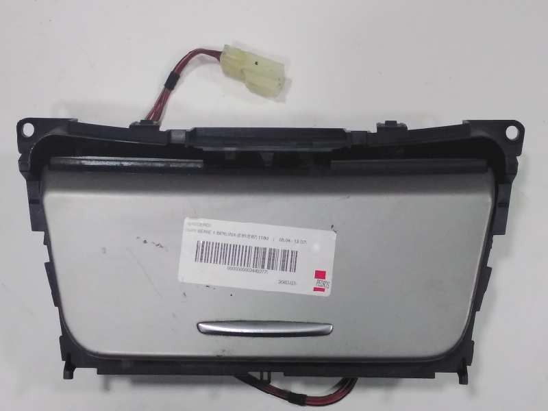 Recambio de cenicero para bmw serie 1 berlina (e81/e87) 118d referencia OEM IAM   