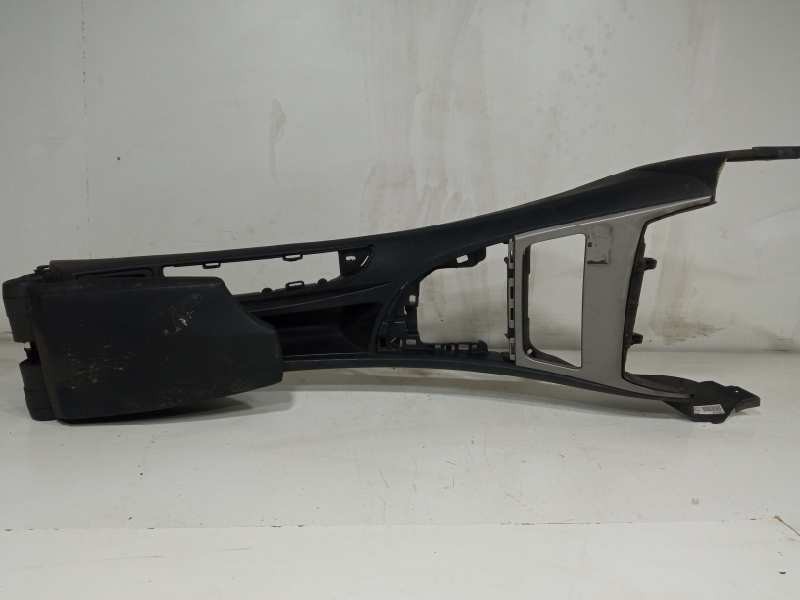 Recambio de consola central para bmw serie 1 berlina (e81/e87) 118d referencia OEM IAM 9278026  
