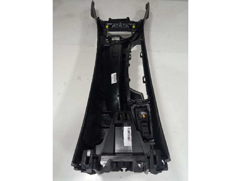 Recambio de consola central para bmw serie 1 berlina (e81/e87) 118d referencia OEM IAM 9278026  