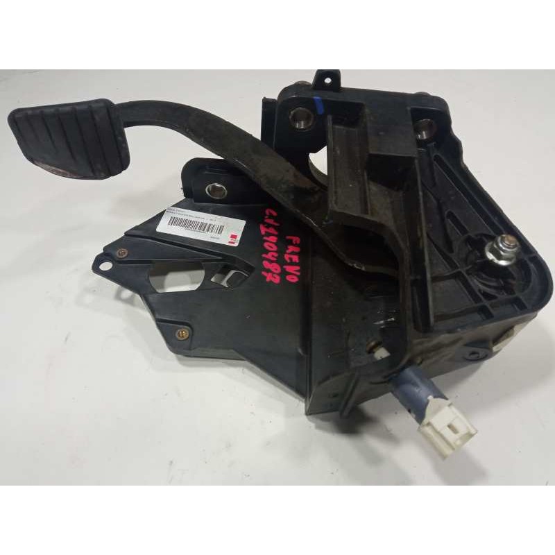 Recambio de pedal freno para renault master bus l3h2 3,8t referencia OEM IAM 8200672233  