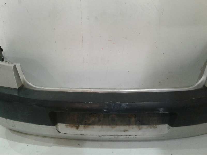Recambio de paragolpes trasero para renault megane ii classic berlina dynamique referencia OEM IAM   