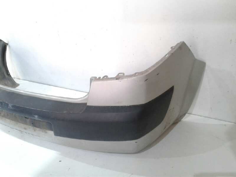 Recambio de paragolpes trasero para renault megane ii classic berlina dynamique referencia OEM IAM   