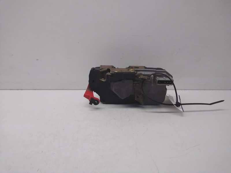 Recambio de cerradura puerta trasera izquierda para citroen xsara berlina 1.6i 16v exclusive referencia OEM IAM 913769  