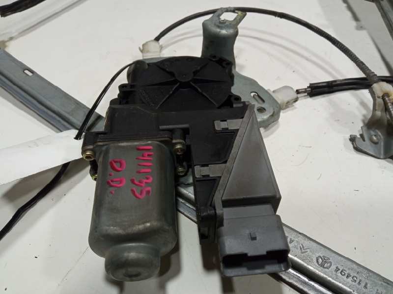 Recambio de elevalunas delantero derecho para citroen xsara berlina 1.6i 16v exclusive referencia OEM IAM 9222L1  