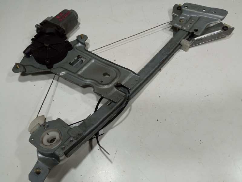 Recambio de elevalunas trasero derecho para citroen xsara berlina 1.6i 16v exclusive referencia OEM IAM 400774T4  