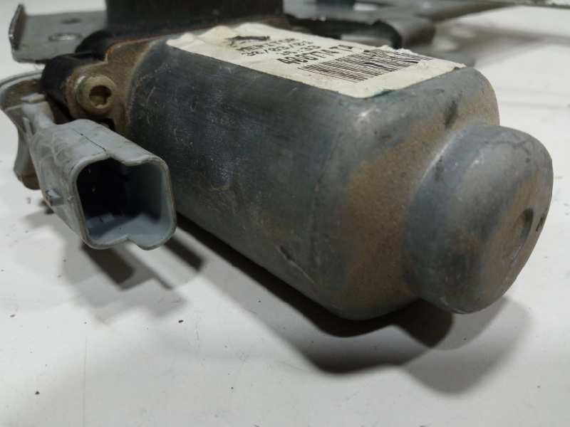 Recambio de elevalunas trasero derecho para citroen xsara berlina 1.6i 16v exclusive referencia OEM IAM 400774T4  