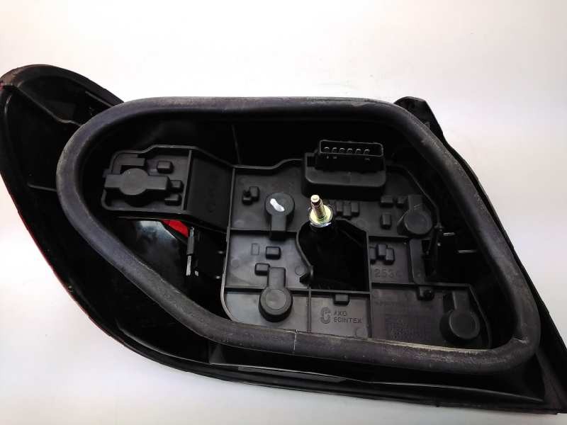 Recambio de piloto trasero derecho para citroen xsara berlina 1.6i 16v exclusive referencia OEM IAM 6351P0  