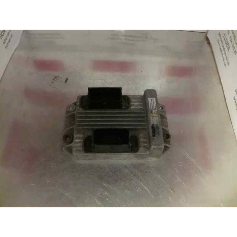 Recambio de centralita motor uce para opel corsa c referencia OEM IAM 8973000975 156 49911