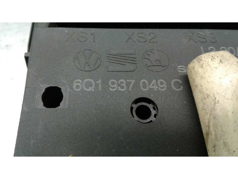 Recambio de centralita luces para seat ibiza (6l1) stella referencia OEM IAM 6Q1937049C  
