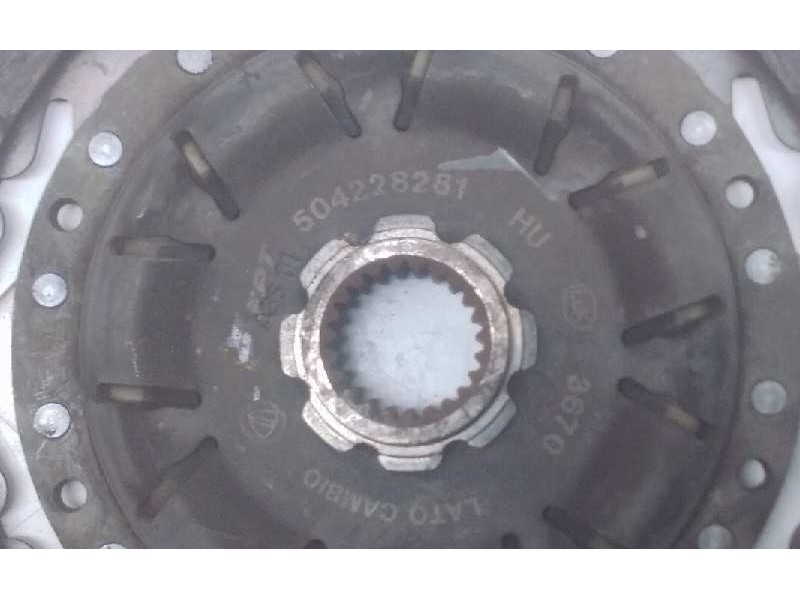 Recambio de disco embrague para fiat ducato caja cerrada 33 (06.2006 =>) l2h1 160 multijet power referencia OEM IAM 504228281  