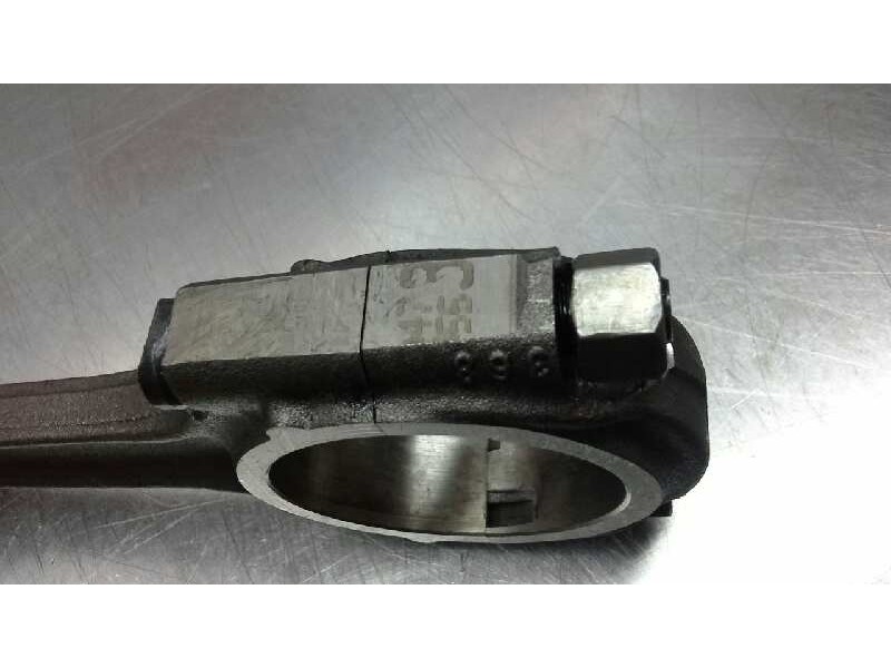 Recambio de biela para peugeot 206 berlina xr referencia OEM IAM 47553  