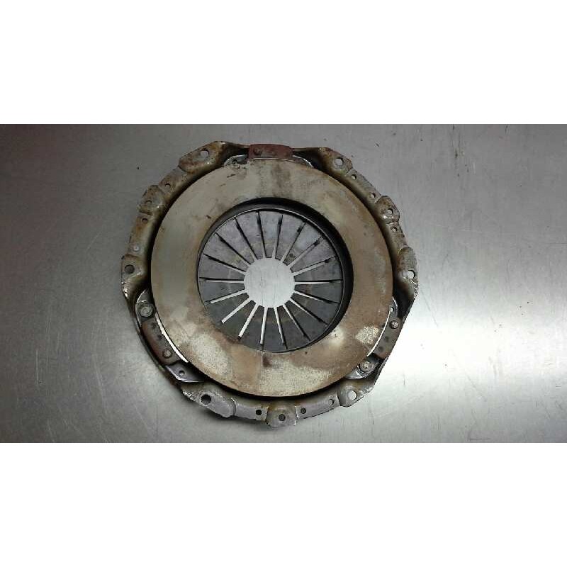 Recambio de prensa embrague para nissan terrano/terrano.ii (r20) 2.7 turbodiesel referencia OEM IAM 699844 VALEO VALEO