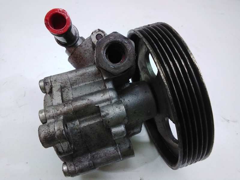 Recambio de bomba direccion para citroen c5 berlina 2.0 hdi sx referencia OEM IAM 9636088680  