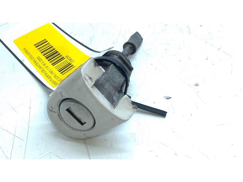 Recambio de bombin puerta delantera izquierda para seat leon (1m1) 1.6 16 v referencia OEM IAM 1M0837167D  