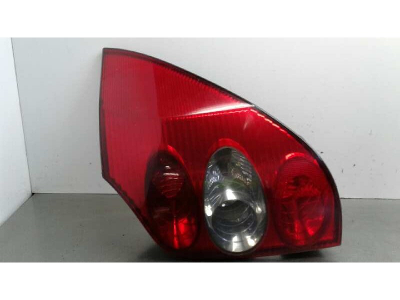 Recambio de piloto trasero derecho para renault laguna ii (bg0) authentique referencia OEM IAM 8200002472  