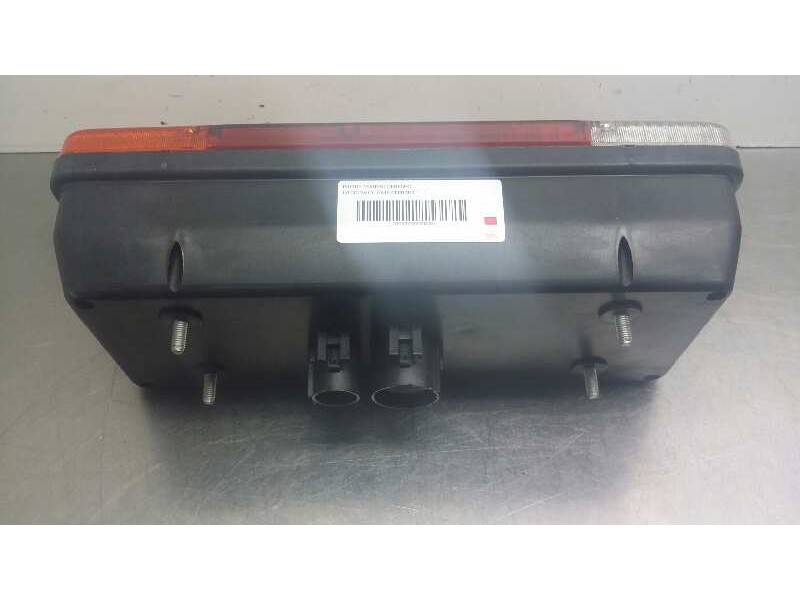 Recambio de piloto trasero derecho para iveco daily caja cerrada referencia OEM IAM   50162