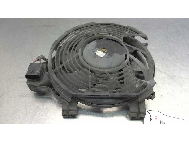 Recambio de electroventilador para opel corsa c elegance referencia OEM IAM 24426578 66637 