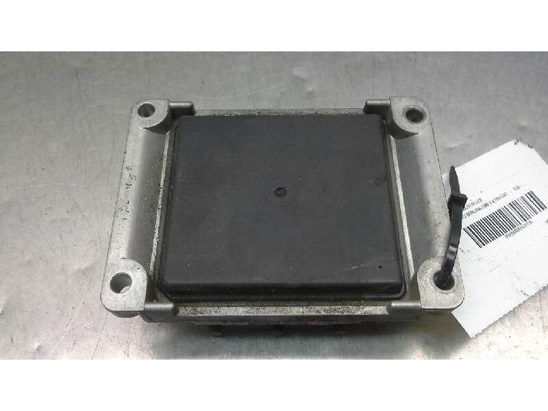 Recambio de centralita motor uce para fiat punto berlina (188) 1.2 16v cat referencia OEM IAM 0261206339 130 