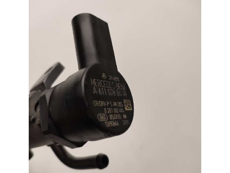 Recambio de rampa inyectora para mercedes clase cls (w219) 3.0 cdi cat referencia OEM IAM A6420700495  