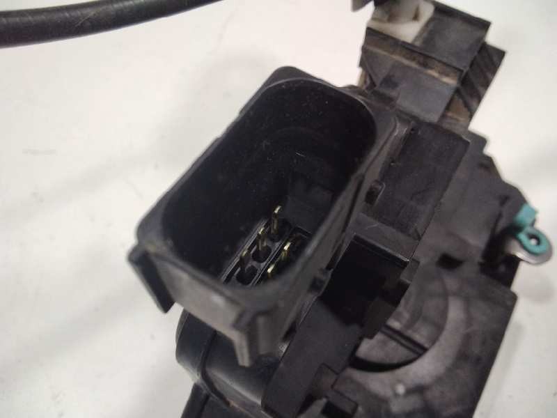 Recambio de cerradura puerta delantera derecha para fiat punto (199) easy referencia OEM IAM   