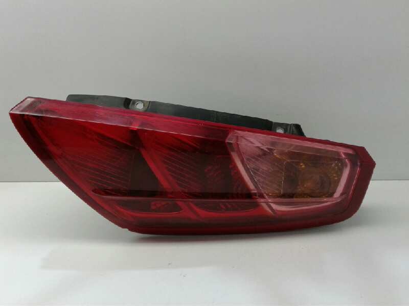 Recambio de piloto trasero derecho para fiat punto (199) easy referencia OEM IAM   