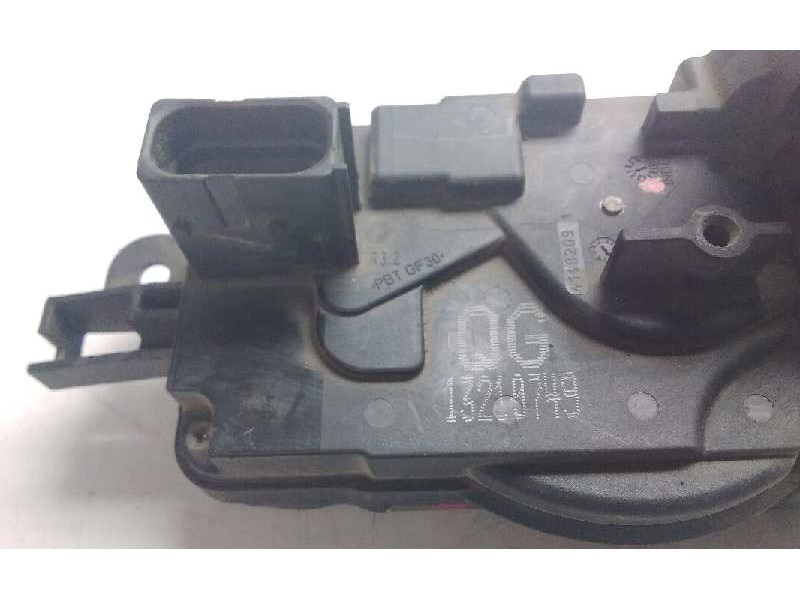 Recambio de cerradura puerta delantera derecha para opel astra gtc sport referencia OEM IAM QG13219749  