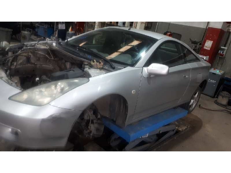 toyota celica (t23) del año 2002