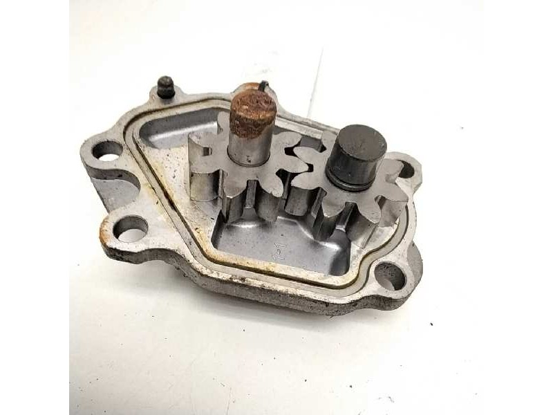 Recambio de bomba aceite para nissan terrano/terrano.ii (r20) 2.7 turbodiesel referencia OEM IAM 007090505700  50381