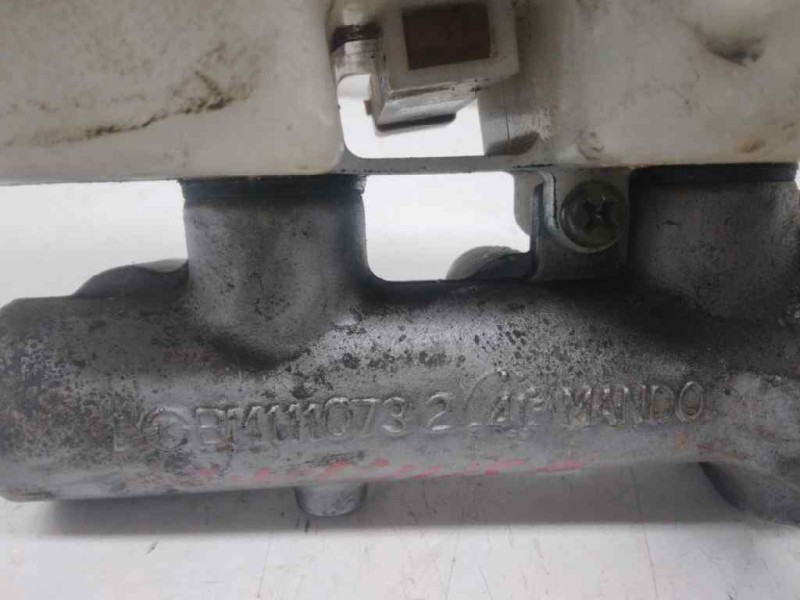 Recambio de bomba freno para hyundai tucson (jm) 2.0 crdi comfort referencia OEM IAM 585102E100  