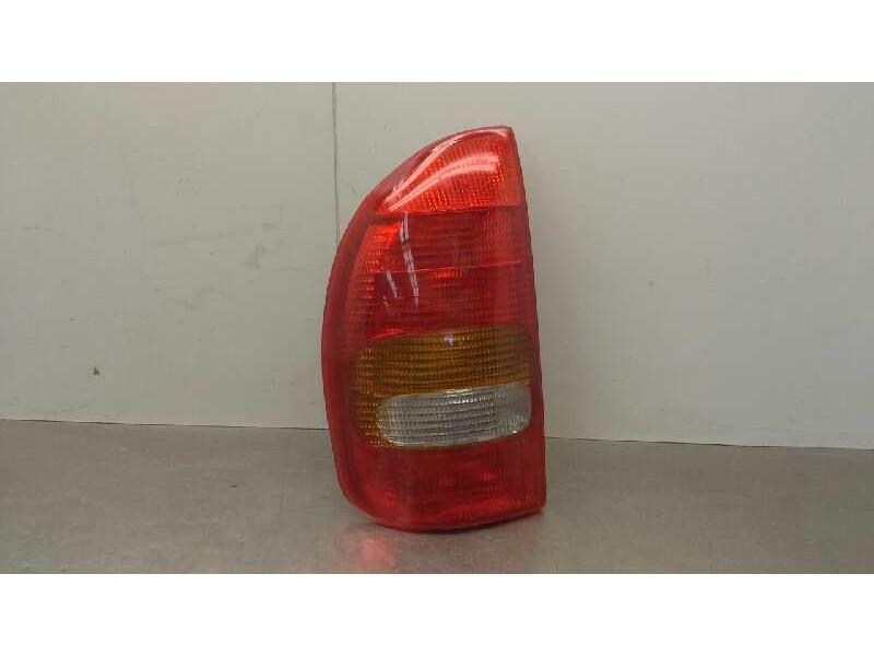 Recambio de piloto trasero izquierdo para opel corsa b referencia OEM IAM   