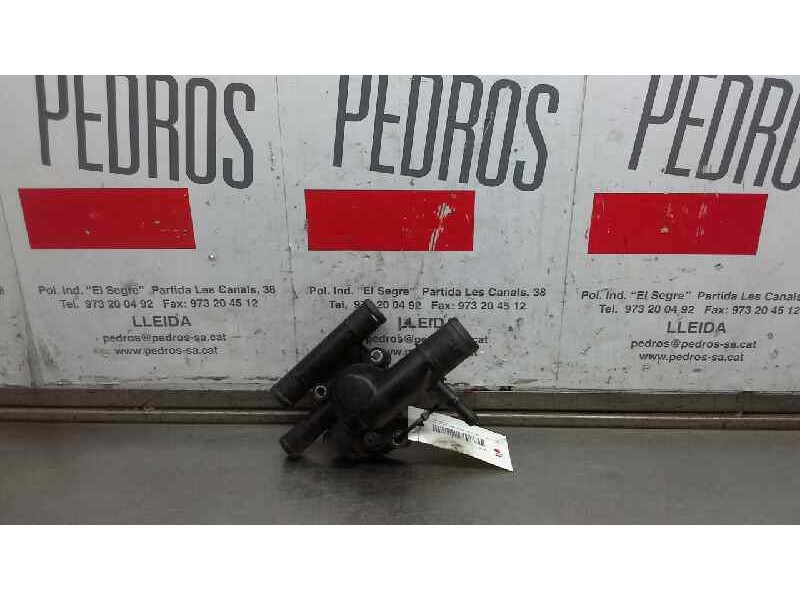 Recambio de caja termostato para renault laguna ii grandtour (kg0) privilege referencia OEM IAM PA66GF30  