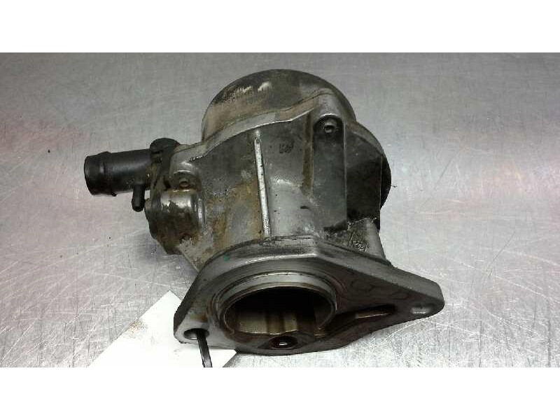 Recambio de depresor freno / bomba vacio para renault laguna ii grandtour (kg0) privilege referencia OEM IAM 72238908F PIERBURG 