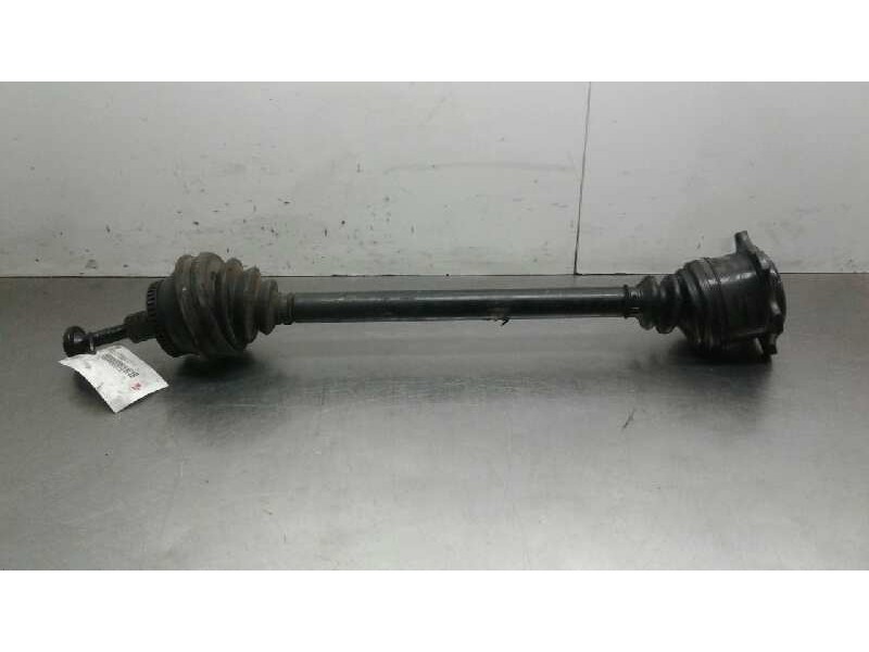 Recambio de transmision delantera derecha para audi a6 berlina (4b2) 2.5 tdi referencia OEM IAM 8D0411318D  