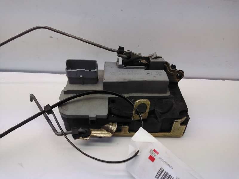 Recambio de cerradura puerta delantera derecha para peugeot 206 berlina x-line referencia OEM IAM   