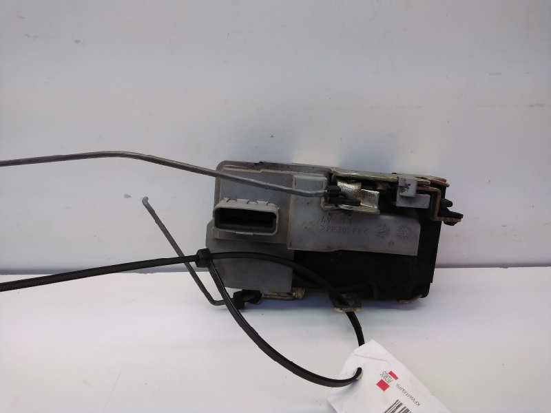 Recambio de cerradura puerta delantera derecha para peugeot 206 berlina x-line referencia OEM IAM   