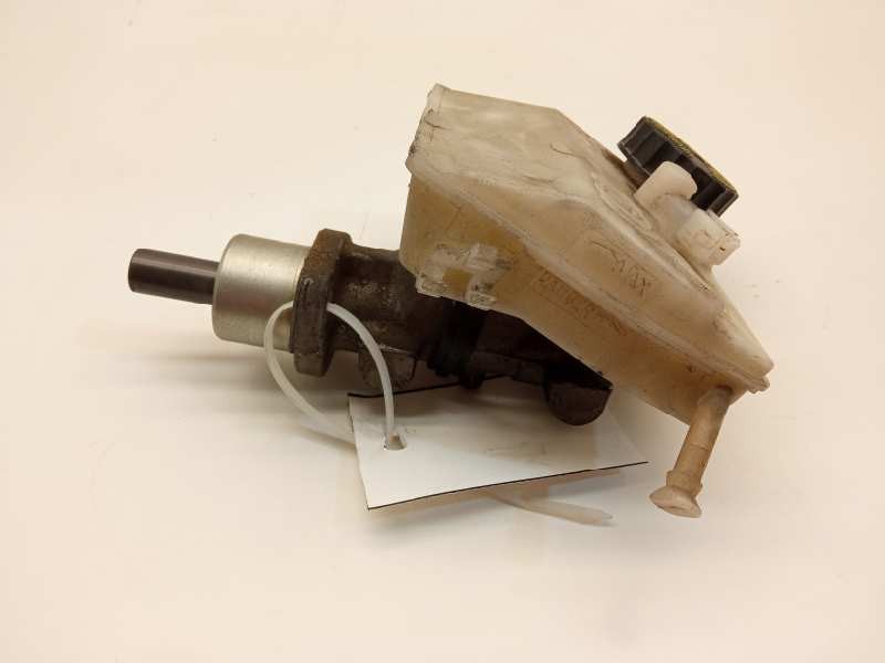 Recambio de bomba freno para peugeot 206 berlina gti referencia OEM IAM 4601F8  