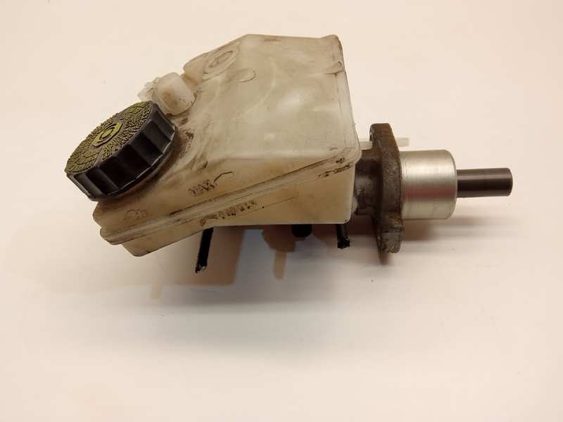 Recambio de bomba freno para peugeot 206 berlina gti referencia OEM IAM 4601F8  