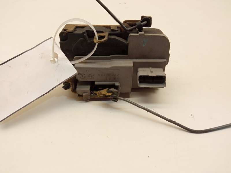 Recambio de cerradura puerta delantera derecha para peugeot 206 berlina gti referencia OEM IAM 9136J1  