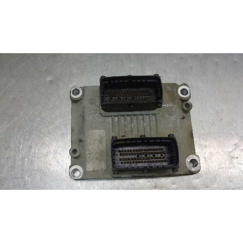 Recambio de centralita motor uce para alfa romeo 147 (190) 1.6 t.spark eco distinctive referencia OEM IAM 25346062 583151 206715
