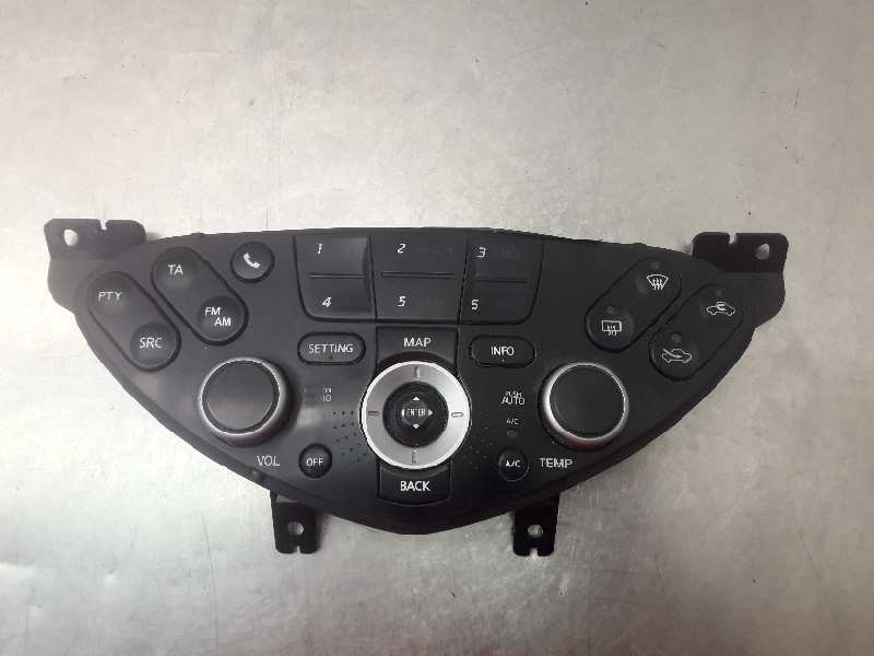 Recambio de sistema audio / radio cd para nissan primera berlina (p12) visia referencia OEM IAM 28395AV620 CSW5830C 21062031H