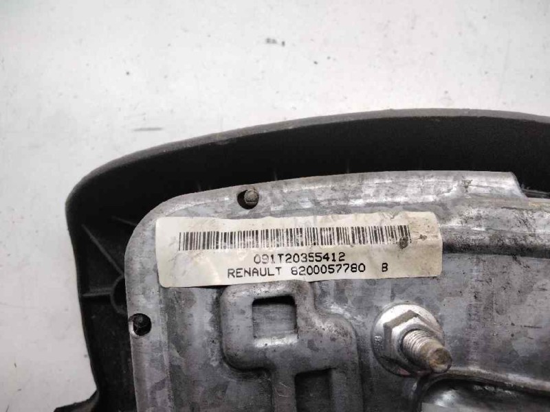 Recambio de airbag delantero izquierdo para renault clio ii fase i (b/cbo) 1.2 referencia OEM IAM 8200057780  