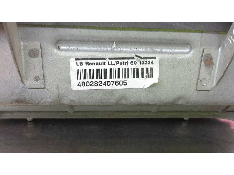 Recambio de airbag delantero derecho para renault clio ii fase i (b/cbo) 1.2 referencia OEM IAM 480282407605  