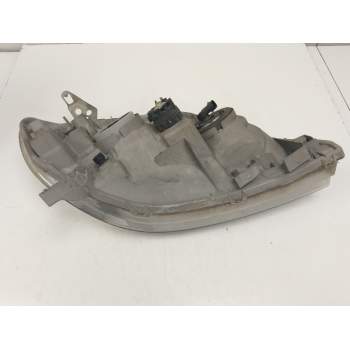 Recambio de faro izquierdo para toyota corolla station wagon (_e12_) 2.0 d-4d (cde120_) referencia OEM IAM 123470  
