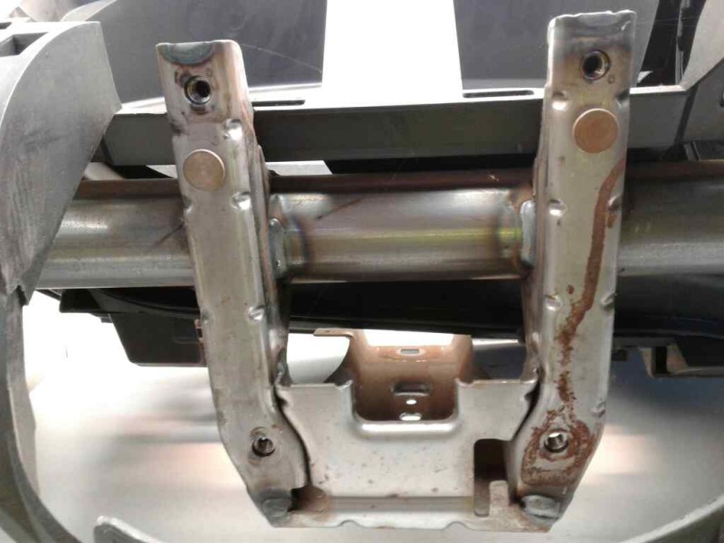 Recambio de salpicadero para peugeot partner kasten confort l1 referencia OEM IAM G110525232840  