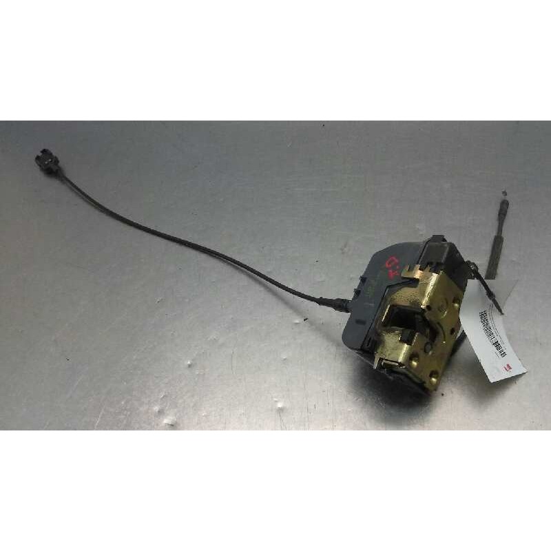 Recambio de cerradura puerta trasera derecha para renault scenic ii 1.9 dci diesel referencia OEM IAM   