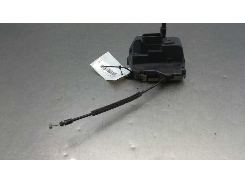 Recambio de cerradura puerta trasera derecha para renault scenic ii 1.9 dci diesel referencia OEM IAM   